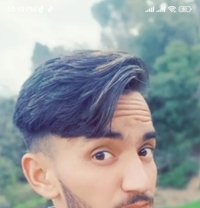 Adi - Acompañantes masculino in Dubai