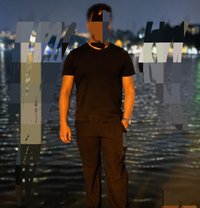 Adi - masseur in New Delhi