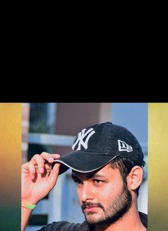 Adi - Male escort in Kolkata Photo 3 of 5