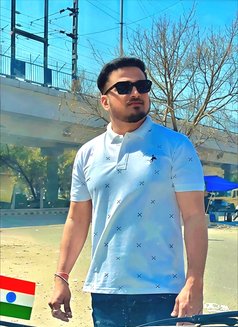 Adi Malhotra - Acompañantes masculino in New Delhi Photo 6 of 6