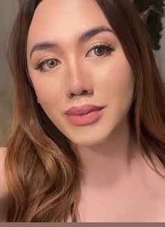 Adi Night - Transsexual escort in Makati City Photo 8 of 9