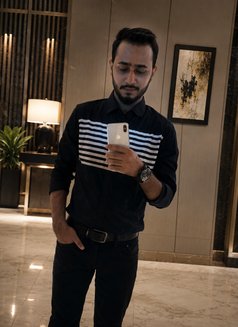 Adil - Acompañantes masculino in Kolkata Photo 6 of 8