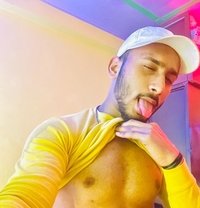 Adil - Acompañantes masculino in New Delhi
