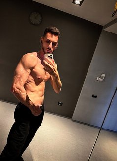 Adin - Male escort in Dubai Photo 5 of 5