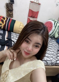 Adina Hà Nội - dominatrix in Hanoi Photo 8 of 23