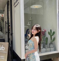 Adinda - puta in Jakarta