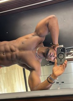 Adios Blacky - Male escort in Bangkok Photo 3 of 6