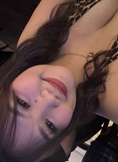 Adira - escort in Hong Kong Photo 7 of 9