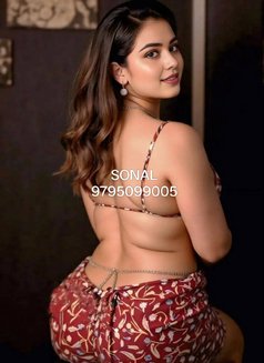 Aditi 97950 Call 99005 Girls Goa - puta in Candolim, Goa Photo 4 of 7