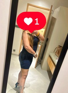 Aditi bhatia - escort in New Delhi Photo 13 of 24