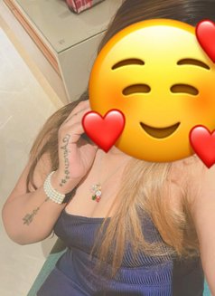 Aditi bhatia - escort in New Delhi Photo 18 of 24