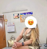 Aditi bhatia - puta in New Delhi Photo 24 of 24