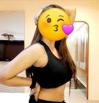 Aditi cam session only no time pass. - puta in Lucknow