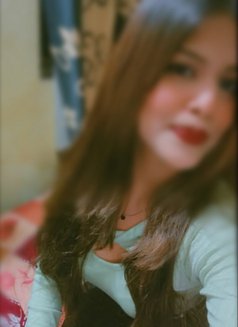 Aditi꧁ Cam show & meet꧂ - escort in Mumbai Photo 1 of 2