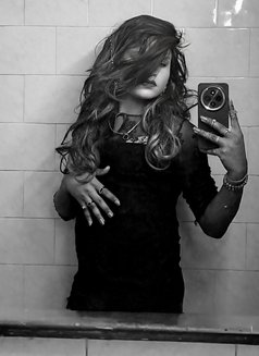 Crossy aditi South delhi - Acompañantes transexual in New Delhi Photo 1 of 8