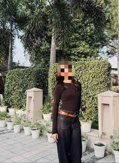 Aditi - escort in Ahmedabad Photo 1 of 1