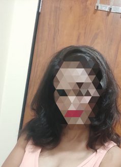 ꧁Aditi꧂ Independent Girl InCaLL & OutCaL - puta in Noida Photo 7 of 15