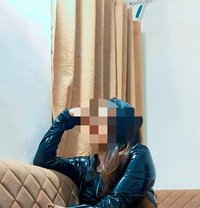 Aditi (Independent visitor) cam/Real - escort in New Delhi