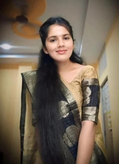 Aditi - escort in Chennai Photo 1 of 2