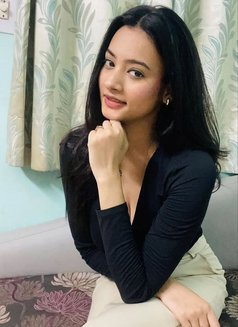 Aditi - escort in Chennai Photo 2 of 3