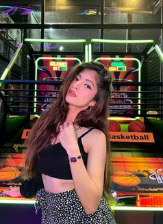 Teen age colloge girl Aditi - escort in Dubai Photo 1 of 4