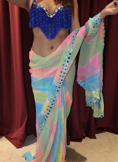 Aditi - puta in Gurgaon Photo 5 of 8