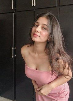 Aditi - escort in Gurgaon Photo 1 of 3