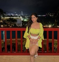 Aditi - escort in New Delhi