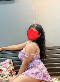 Aditi - escort in Noida Photo 6 of 6