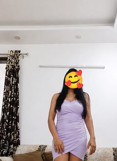 Aditi Jonh - puta in Gurgaon Photo 2 of 8
