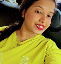 Aditi Mondal 85350,26749 - puta in Dehradun, Uttarakhand