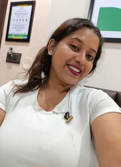 Aditi Mondal 85350,26749 - puta in Dehradun, Uttarakhand Photo 3 of 5