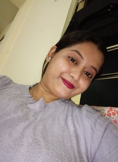 Aditi Mondal 85350,26749 - puta in Dehradun, Uttarakhand Photo 4 of 5