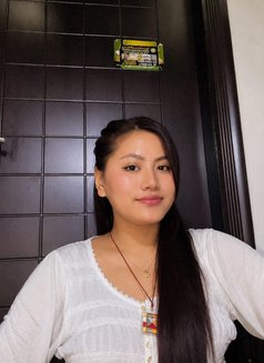 Aditi - escort in Kathmandu Photo 3 of 6