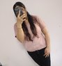 (⁠✧Aditi independent Real Meet Cam⁠✧)🦋 - puta in Mumbai Photo 2 of 4
