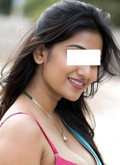 Aditi Roy Independent Model Vip - escort in Chennai Photo 1 of 1