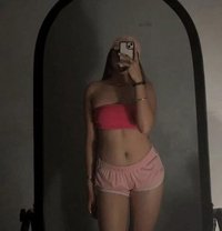 Aditi Sharma ( cam service available) - puta in Chandigarh
