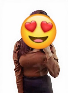 Aditi Sharma - escort in Jaipur Photo 7 of 10