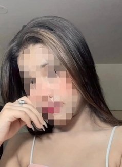 Aditi Thakur 21(independent ) - escort in Mumbai Photo 5 of 10