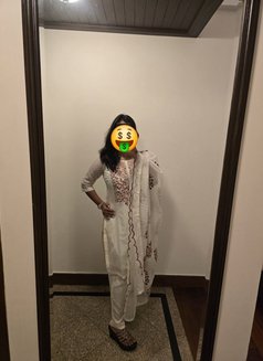 Aditi true gf anal queen - puta in New Delhi Photo 7 of 8