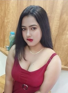 Aditi Verma - escort in New Delhi Photo 2 of 3