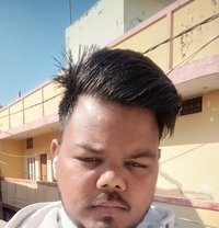 Aditya Independent Boy - Male escort in New Delhi