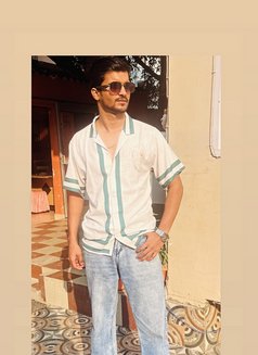 Aditya - Male escort in Bangalore Photo 3 of 5