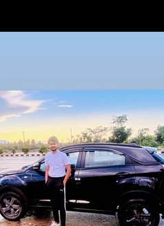 Aditya - Male escort in Bangalore Photo 4 of 5