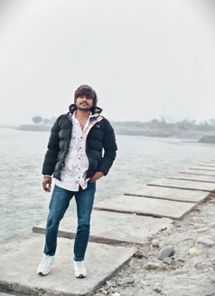 Aditya - Acompañantes masculino in Gurgaon Photo 3 of 5