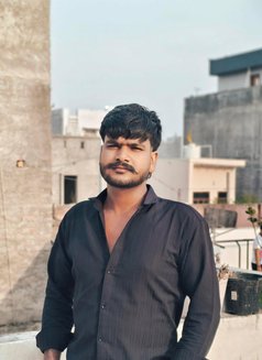 Aditya - Acompañantes masculino in Gurgaon Photo 4 of 5