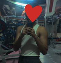 Aditya telegram@AdiSingh_231 - Acompañantes masculino in New Delhi