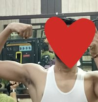 Aditya telegram@AdiSingh_231 - Acompañantes masculino in New Delhi