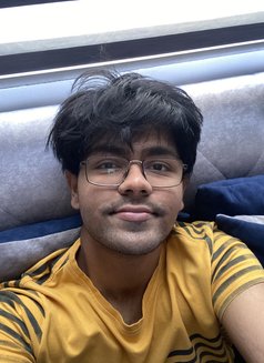 Aditya - Male escort in New Delhi Photo 5 of 6
