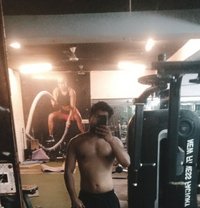 Aditya Indipendent - Male companion in New Delhi